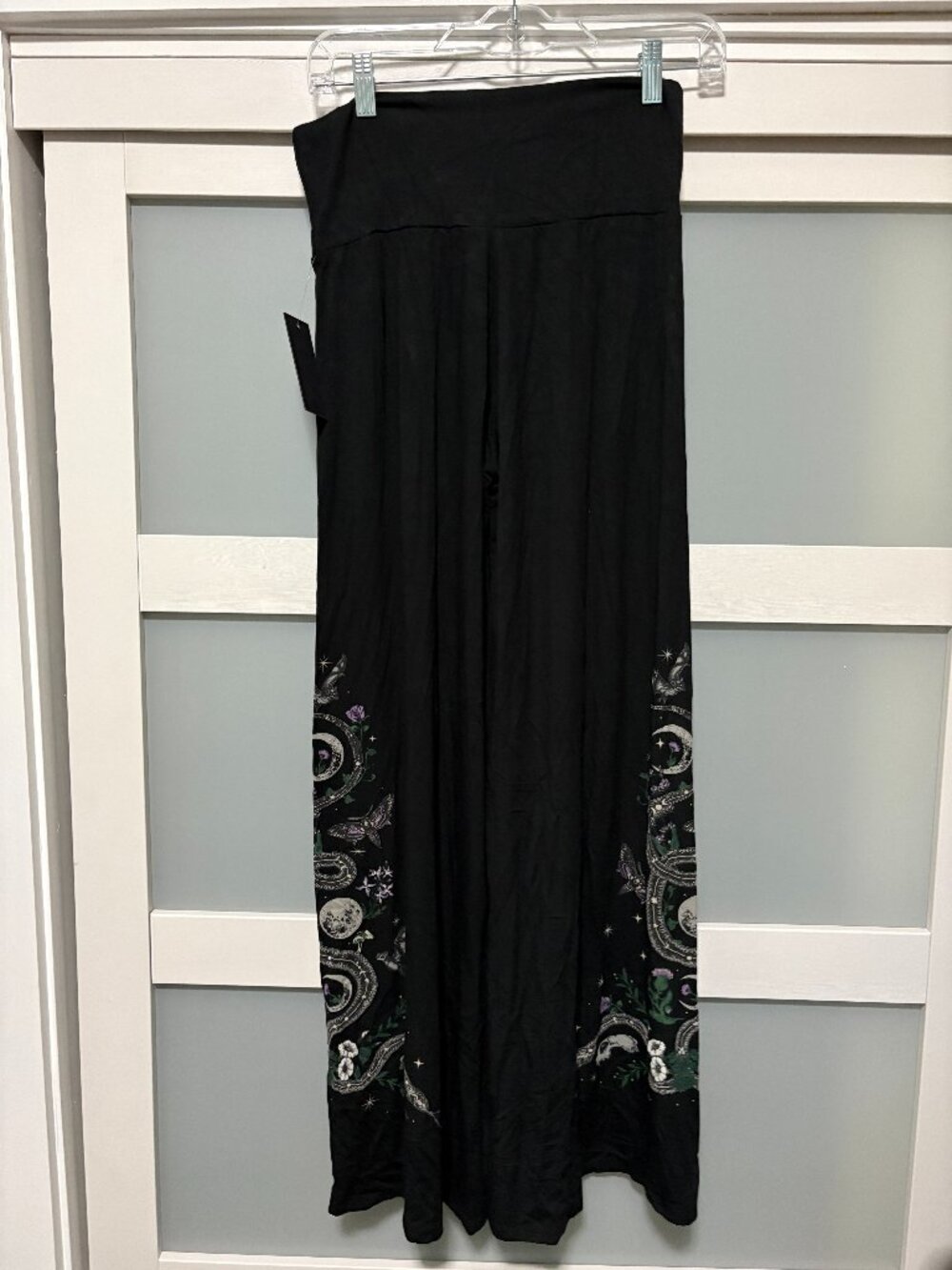 Midnight Hour Black Flowy Comfy Pants sz Md M SNake Butterfly Goth NEW